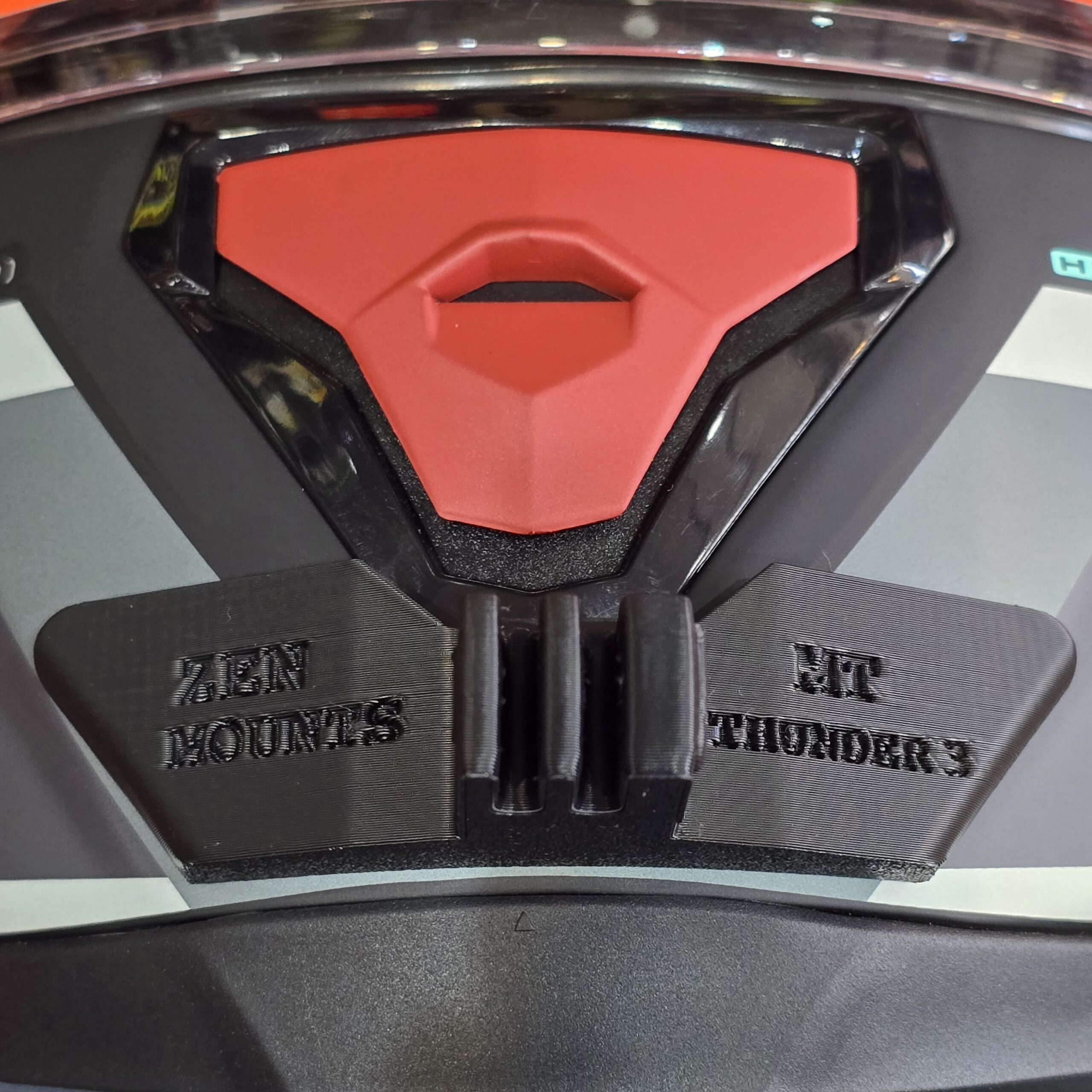 MT thunder 3 Chinmount image